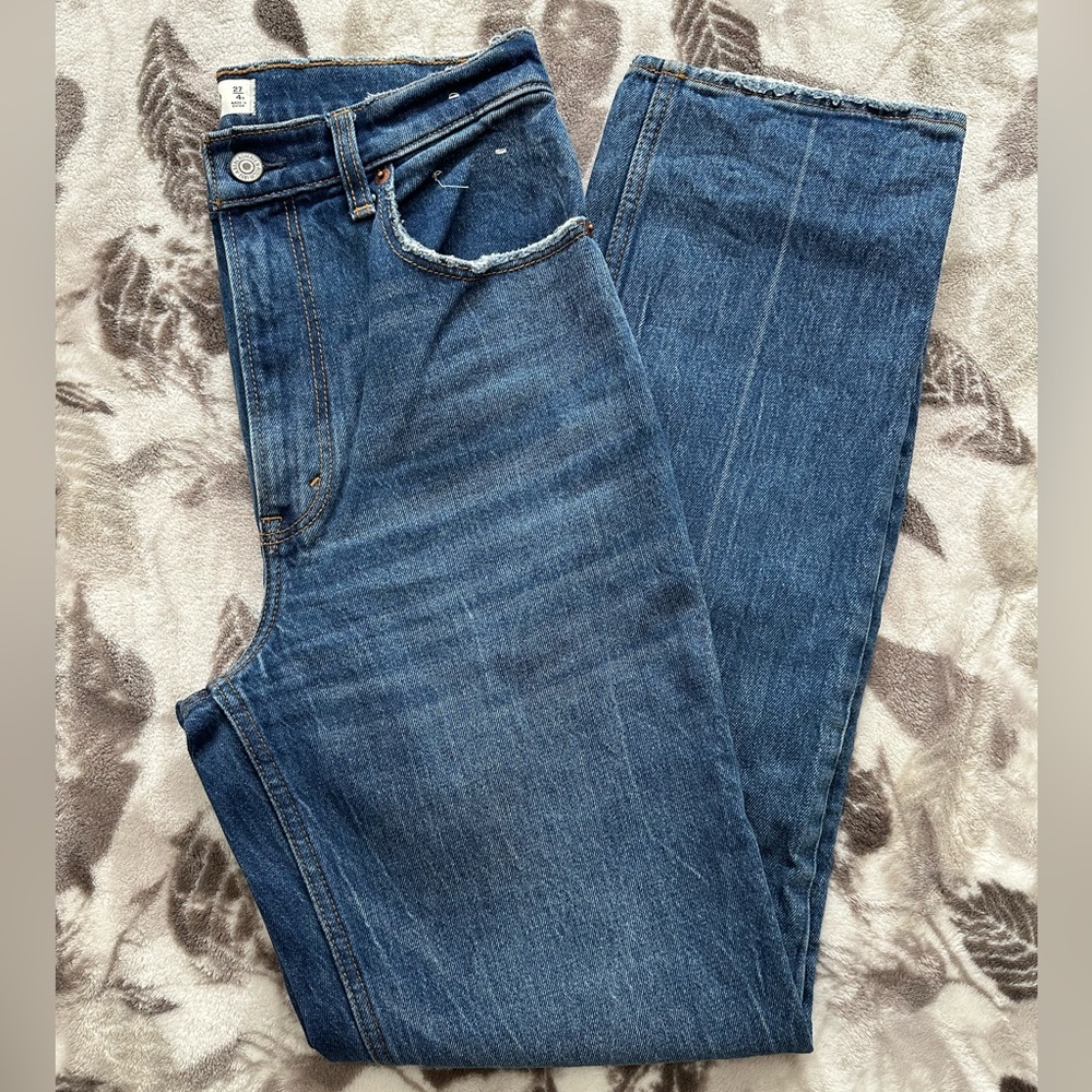 Abercrombie & Fitch The 90’s Straight Ultra High Rise Jeans Size 27